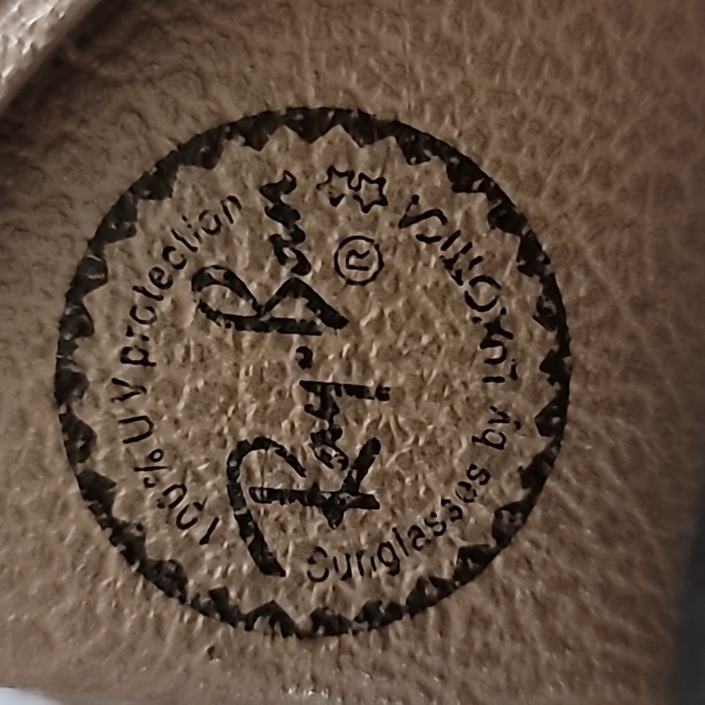 Ray-Ban Sunglasses Case - Picture 3 of 6